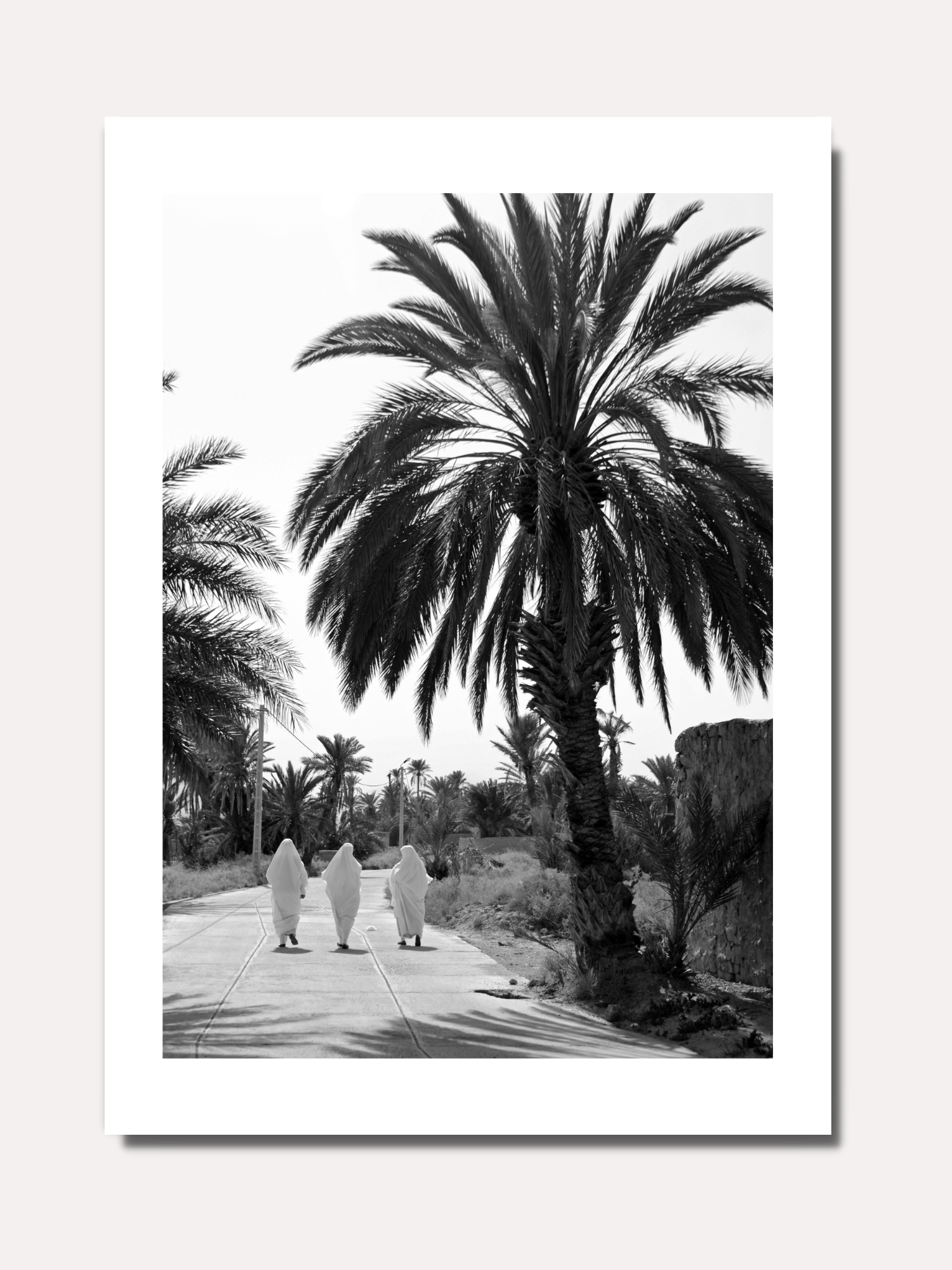 Trois femmes en lehaf blanc - BELHUES