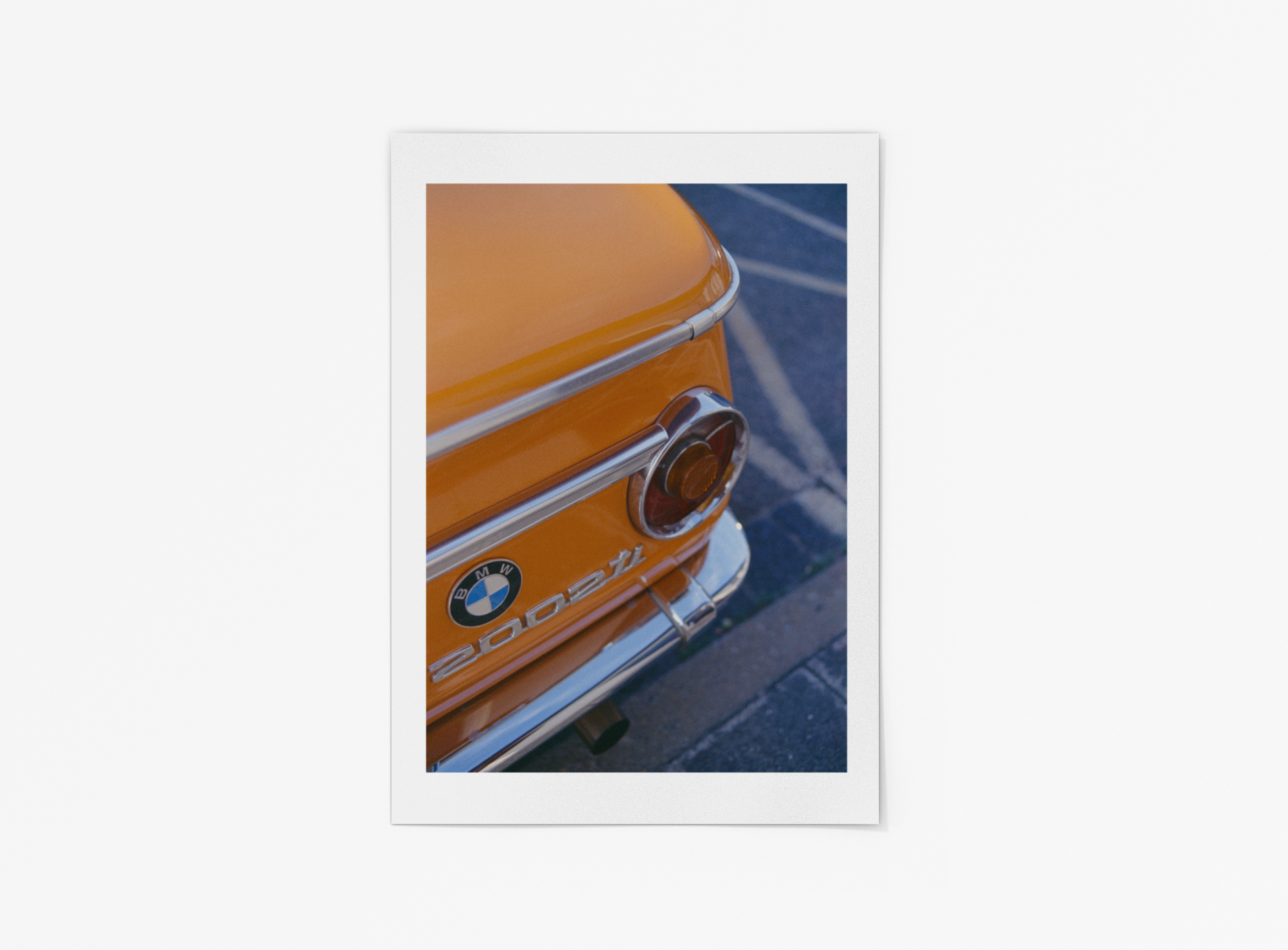 Voiture BMW Orange - BELHUES